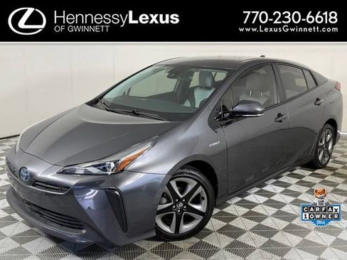 Used 2019 Toyota Prius XLE FWD image 1