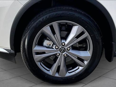 Certified 2024 Nissan Murano Platinum w/ Cargo Package image 11