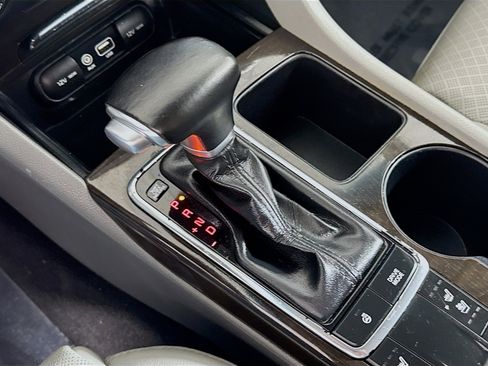 Used 2016 Kia Optima EX w/ Premium Package image 20