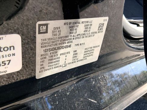 Used 2016 Cadillac Escalade Platinum AWD/4WD image 35