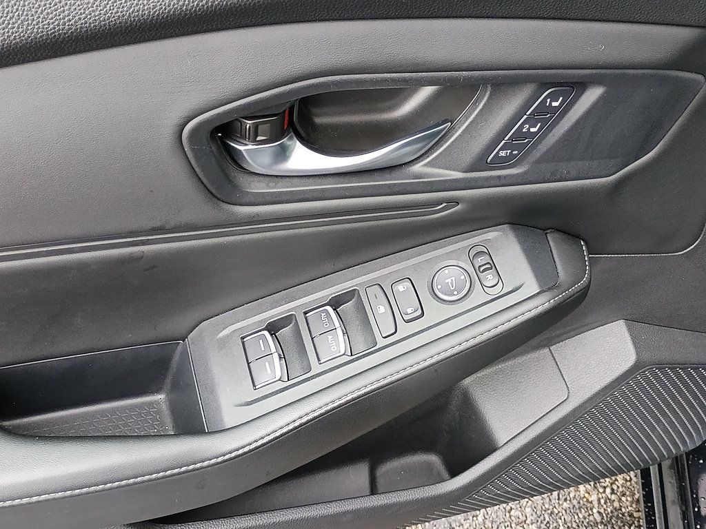 Used 2023 Honda Accord Sport image 17