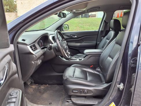 Used 2019 GMC Acadia SLT AWD/4WD image 17