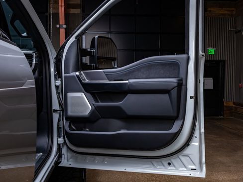 Used 2026 Ford F250 Platinum image 37