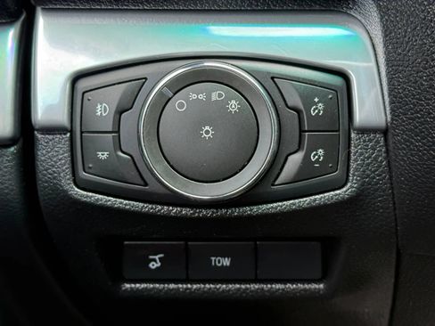 Used 2016 Ford Explorer Sport AWD/4WD image 39