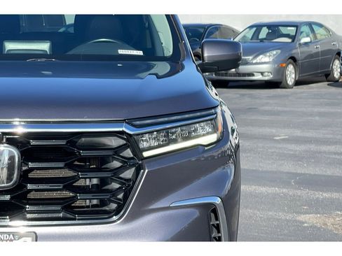 Certified 2023 Honda Pilot Elite image 52