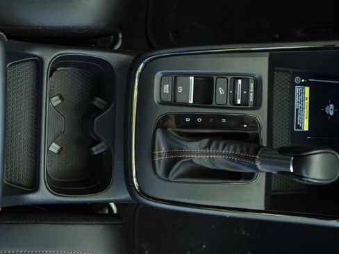 Used 2025 Honda CR-V Sport-L image 27