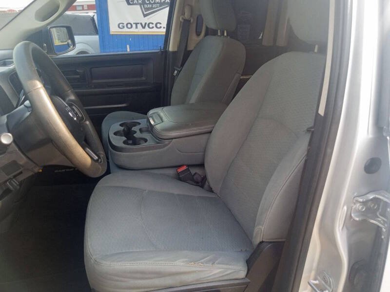 Used 2013 RAM 1500 Express AWD/4WD image 9