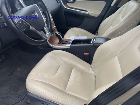 Used 2017 Volvo XC60 T6 Inscription w/ Preferred Option Package image 19