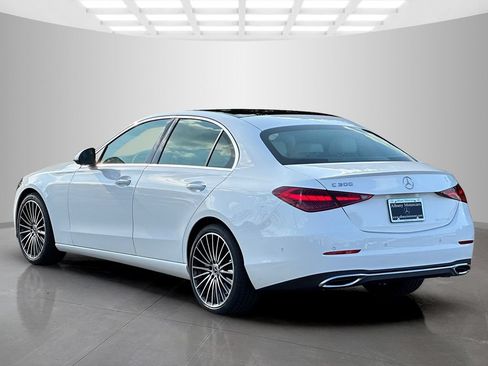 Used 2026 Mercedes-Benz C 300 Sedan image 4
