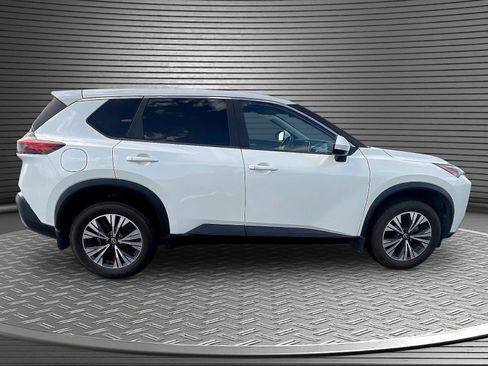 Used 2023 Nissan Rogue SV AWD/4WD image 8