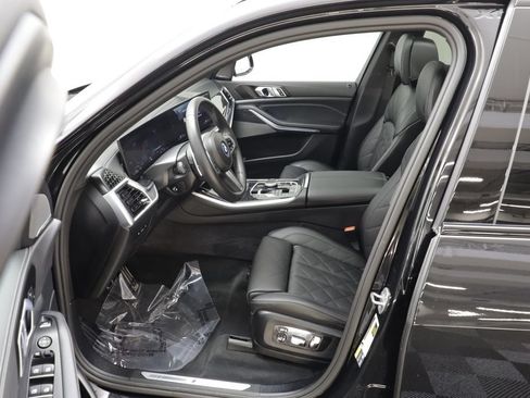 Used 2026 BMW X5 xDrive50e w/ M Sport Package AWD/4WD image 6