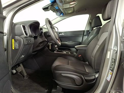 Used 2021 Kia Sportage LX AWD/4WD image 15