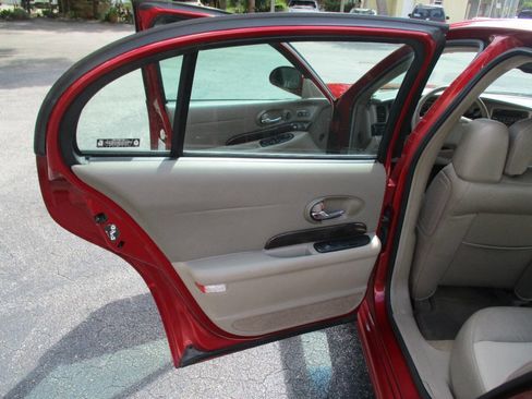 Used 2003 Buick Le Sabre Limited w/ Celebration Edition Package FWD image 20