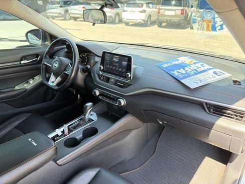Used 2020 Nissan Altima 2.5 SR image 18