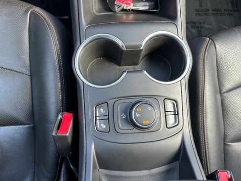 Used 2018 GMC Terrain SLT w/ Preferred Package image 23