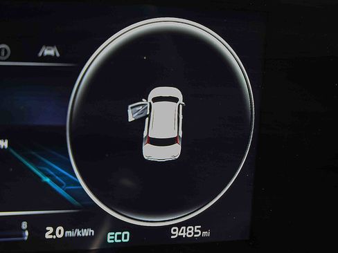 Certified 2024 Kia Niro Wind w/ Wind Preserve Package image 10