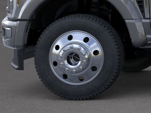 New 2026 Ford F450 Platinum image 18