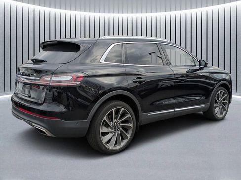 Certified 2022 Lincoln Nautilus Reserve w/ Equipment Group 201A image 3