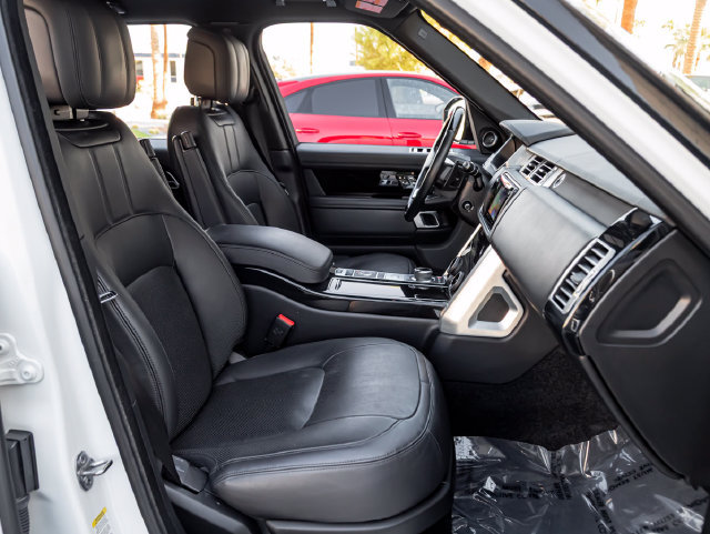 Used 2022 Land Rover Range Rover P525 Westminster Edition AWD/4WD image 38