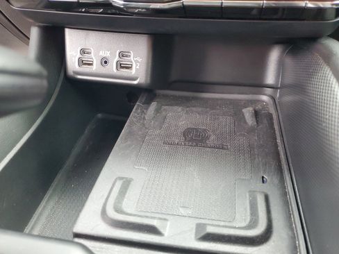 Used 2023 Dodge Durango SRT image 27