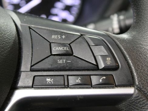 Used 2023 Nissan Sentra SV image 24