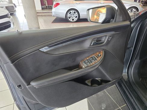 Used 2014 Chevrolet Impala LT w/ Premium Seating Package image 8