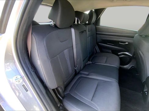 Used 2025 Hyundai Tucson SEL FWD image 19
