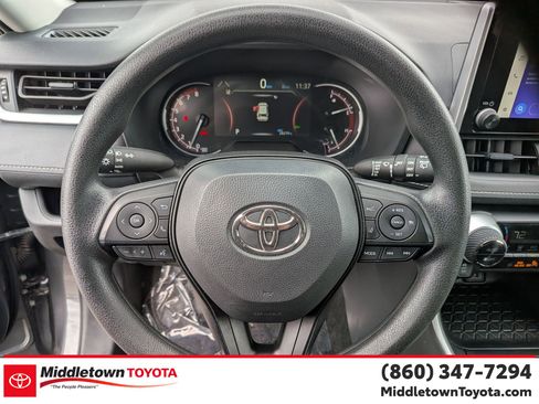 Certified 2025 Toyota RAV4 XLE AWD/4WD image 17