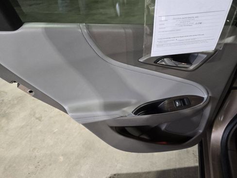 Used 2018 Chevrolet Malibu Premier w/ Premier Sun and Wheel Package image 26