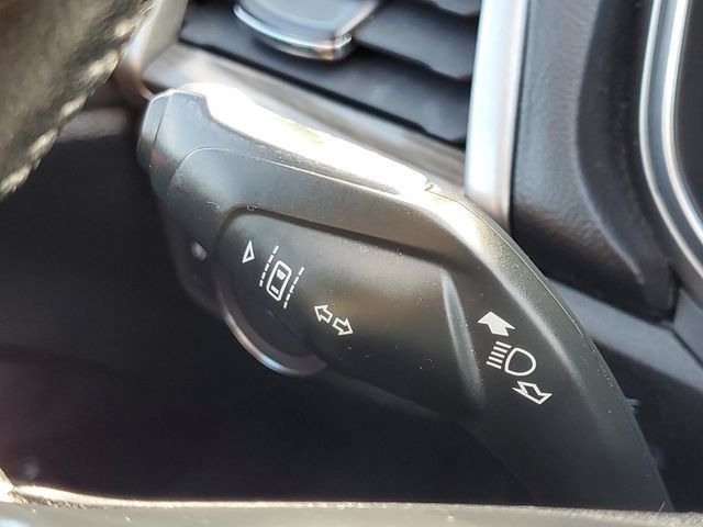 Used 2017 Ford Fusion Energi SE FWD image 11