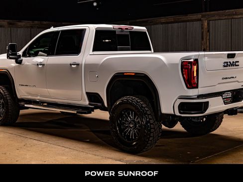 Used 2020 GMC Sierra 2500 Denali w/ Denali Ultimate Package image 6