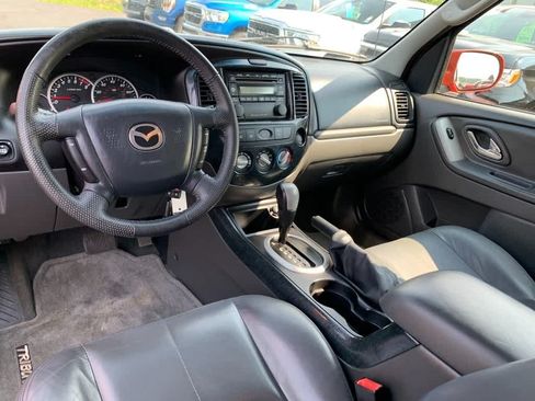Used 2006 MAZDA Tribute I w/ Premium Pkg FWD image 13