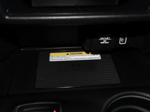 Used 2022 Honda Passport TrailSport image 17