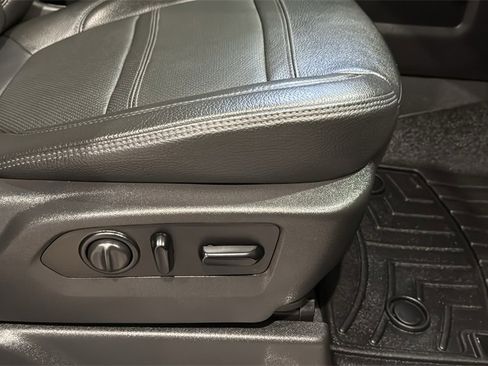 Used 2021 GMC Sierra 1500 Denali w/ Driver Alert Package II image 13