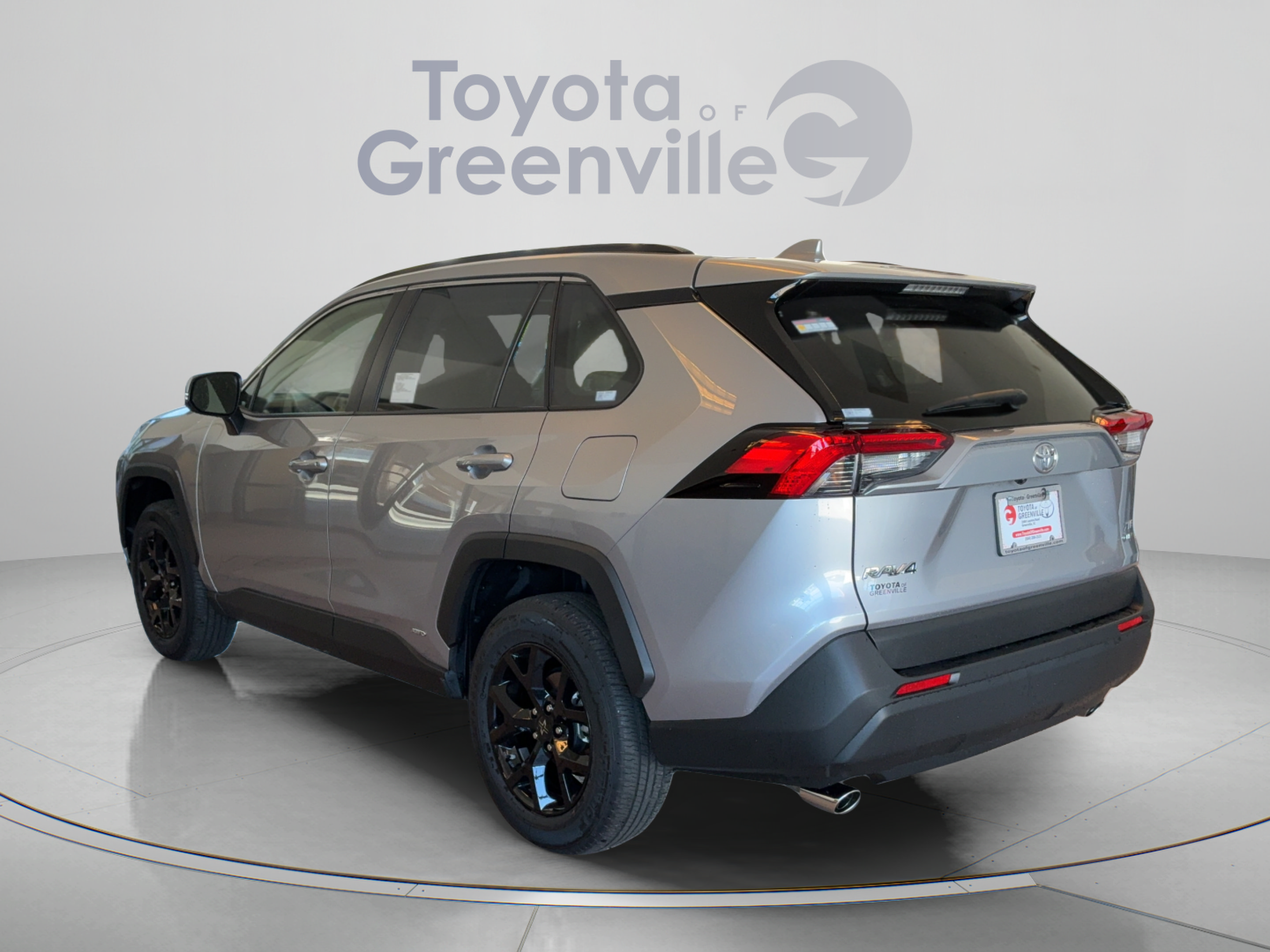 Certified 2025 Toyota RAV4 XLE w/ Convenience Package AWD/4WD image 4