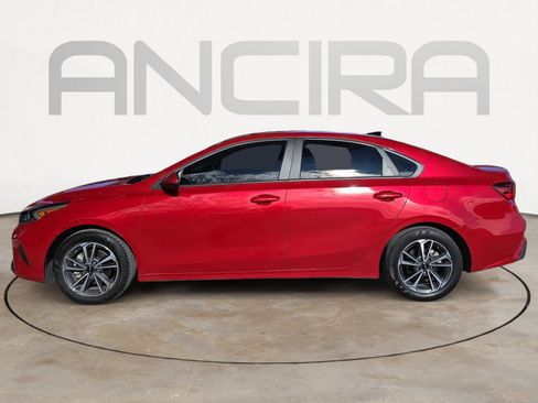 Certified 2023 Kia Forte LXS image 5