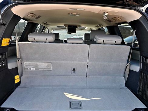 Used 2013 Toyota Sequoia Platinum AWD/4WD image 11
