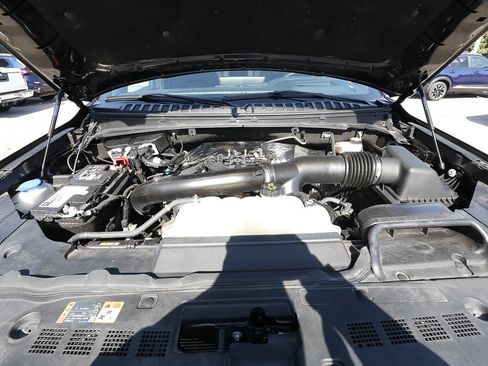Certified 2024 Lincoln Navigator Reserve AWD/4WD image 21
