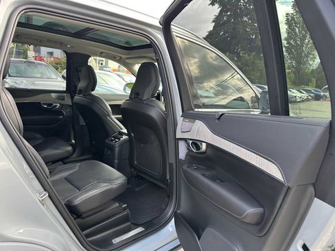 Certified 2024 Volvo XC90 T8 Ultimate w/ Protection Package AWD/4WD image 14