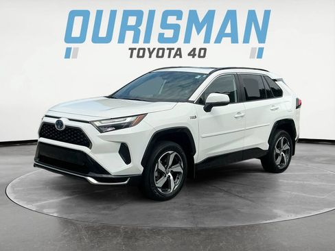 Used 2024 Toyota RAV4 SE w/ Weather & Moonroof Package AWD/4WD image 3