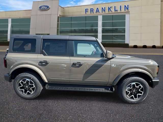 New 2026 Ford Bronco Outer Banks AWD/4WD image 8