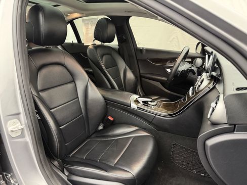 Used 2016 Mercedes-Benz C 300 4MATIC Sedan image 34