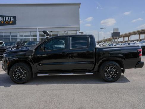 Used 2022 Nissan Frontier SV RWD image 14