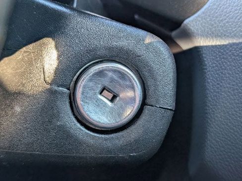 Used 2022 Chevrolet Colorado Z71 image 21