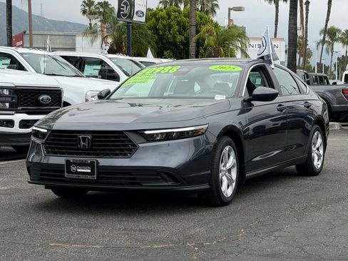 Used 2025 Honda Accord LX image 5