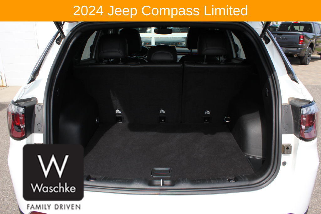 Used 2024 Jeep Compass Limited AWD/4WD image 19