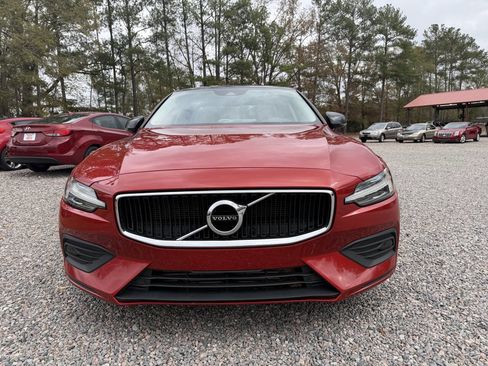 Used 2019 Volvo S60 T6 Momentum image 26