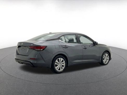 Used 2025 Nissan Sentra S FWD image 9