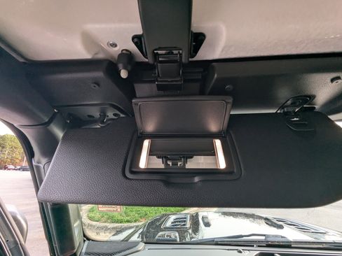 Used 2021 Jeep Wrangler Unlimited Rubicon image 29