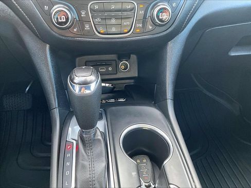 Used 2020 Chevrolet Equinox Premier AWD/4WD image 27